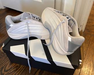 Adidas Mad IIIfinity shoe ( NEW)