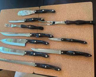 Great selection of CUTCO knives EXCELLENT Condition