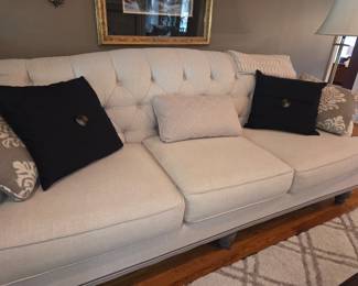 Paula Deen sofa, immaculate
