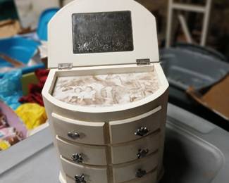 Picker sale