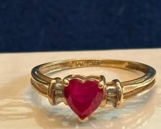 14K Gold Heart Ruby Ring