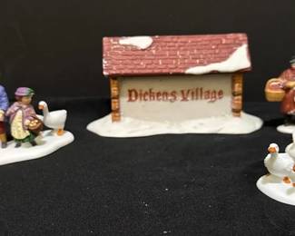 Dept 56 Dickens Village Figures