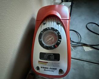 Black & Decker air station
