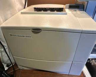 HP Laser Jet 4050 N