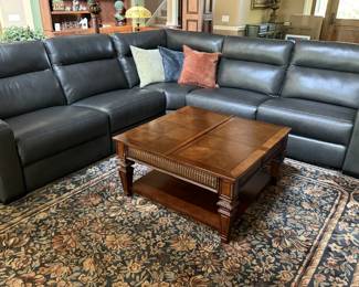 Sectional couch