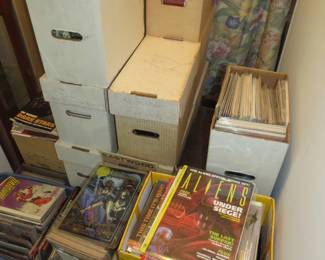 1000's Of Comics