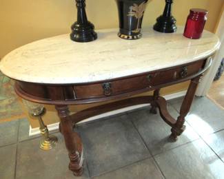 Marble -top table