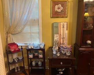 Bassett side table