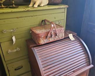 child's rolltop desk