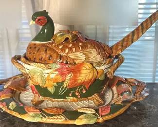 Fitz And Floyd Huntington Classics Soup Tureen, Ladle And Serving Platter