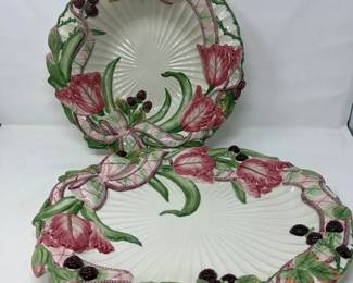 Fitz  Floyd Essentials  Blackberry Rabbit  14 Basin Bowl And Oval Serving Platter