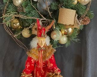 Mark Roberts Style Mardi Gras Jester On Base And Gold Colored Balls Holiday Wreath