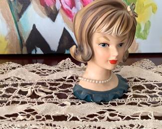 Lovely ladies head.