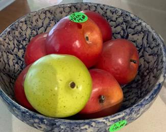Round speckled bowl with apples.  Look real don’t they.
