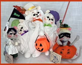 Cute Anna Lee Halloween Dolls