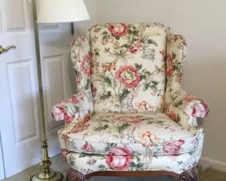 THOMASVILLE Floral Chair  Floor Lamp