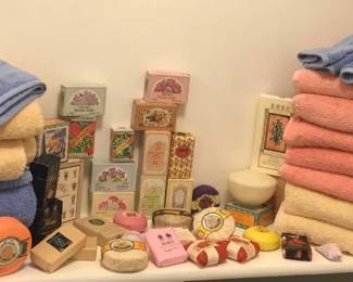 Imported Soaps Fluffy Towels