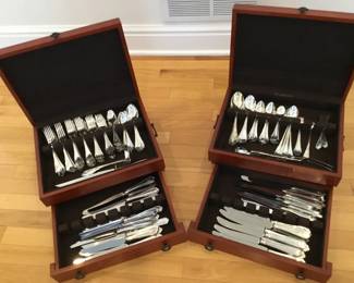 INTERNATIONAL SILVER CO. Monogrammed Stainless Flatware