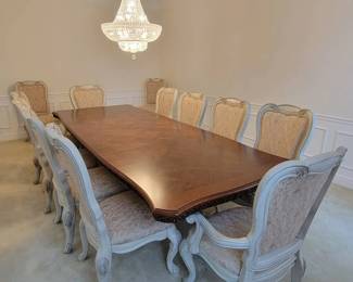 THOMASVILLE Bellasera Luxury Dining