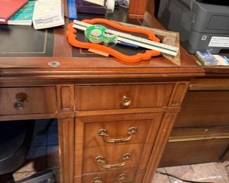 Office supplies and desk 