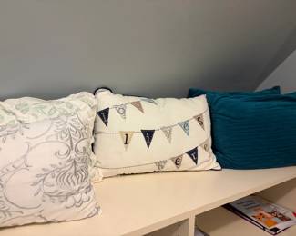 lumbar throw pillows