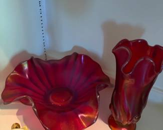 Red glassware