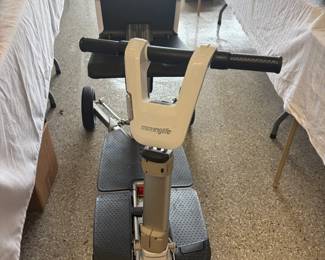 Moving Life Scooter