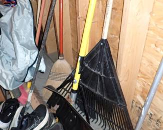 RAKES - SHOVES- ETC