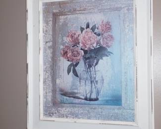 WALL DECOR