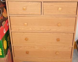 SMALL DRESSER