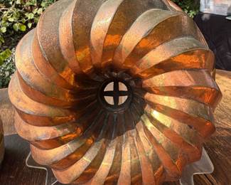 $125 Antique Copper Hand Hammered Bundt marked "125" 9" x 3.5" tall