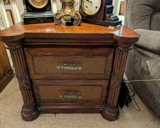 2 Drawer Nightstand