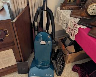 Riccar Vacuum