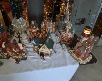 Dept 56 Christmas Village Homes 