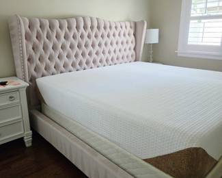 BR2 Lot #117 - King Sz Upholstered Wingback Bed Frame w/ Dramatic Diamond-Tufted Tall Headboard - Mattress not included