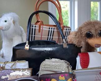 ASSORTED POCKETBOOKS