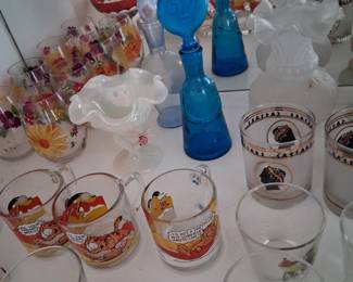 VINTAGE KOSTA BODA BOTTLE  AND VINTAGE GLASSWARE
