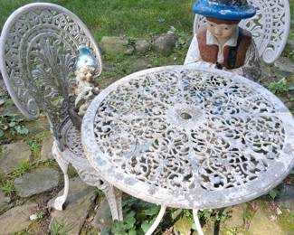 CAST IRON BISTRO SET