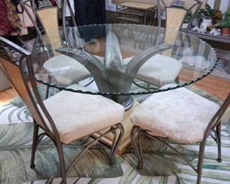 ROUND SCALLOPED GLASS TOP TABLE AND CHAIRS
