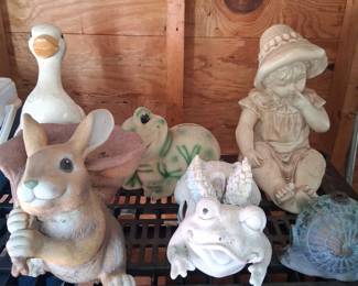 OUTDOOR STATUES