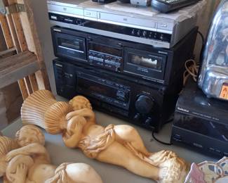 STEREOS