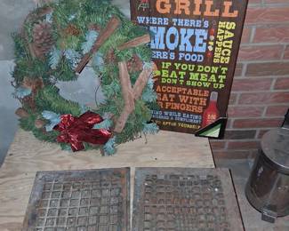 HEATING GRATES AND DECOR