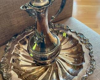 QUADRUPLE PLATE NEW YORK TEAPOT AND WALLACE TRAY
