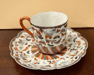 JAPANESE PORCELAIN TEACUP