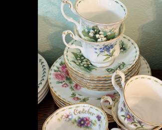 Vintage Royal Albert Tea Cup, Saucer, and Plate 18-Piece Set