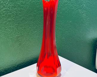 LE Smith amberina swung vase
