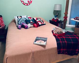 Full size bed with bamboo wood platform frame