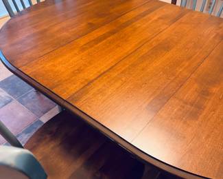 Thomasville table