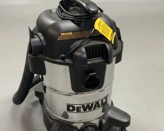 DeWalt Gallon Stainless Steel Wet or Dry Vacuum