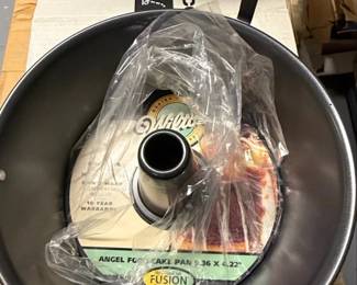 Wilton Angel Food Cake Pan
